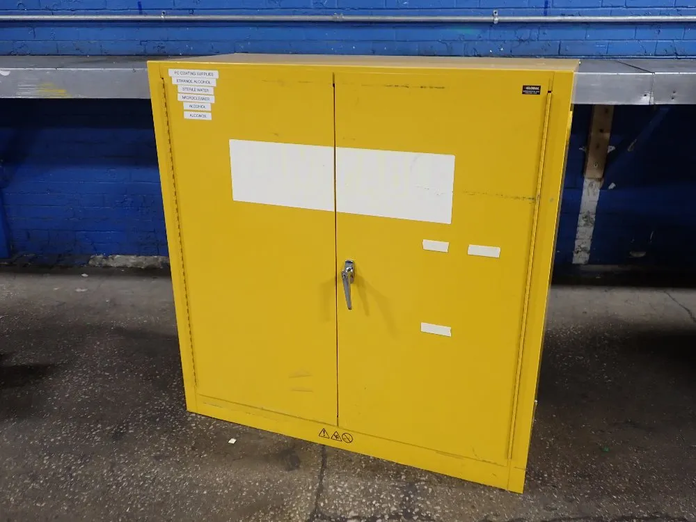 Globaledsal Flammable Storage Cabinet