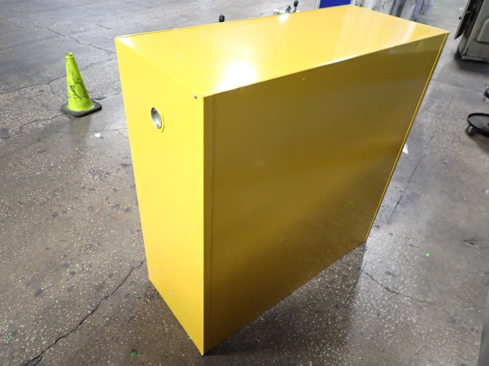 Globaledsal Flammable Storage Cabinet