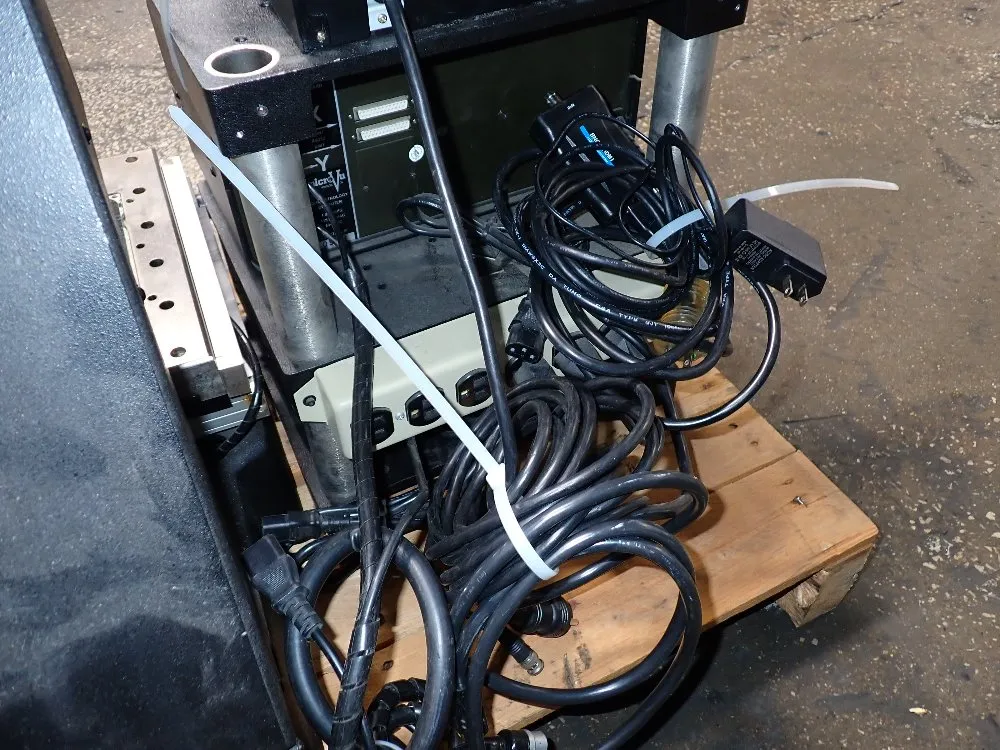 Microvu Video Measuring System