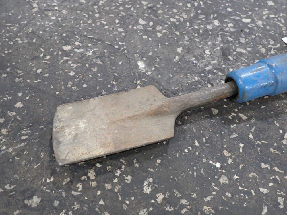  Clay Digger