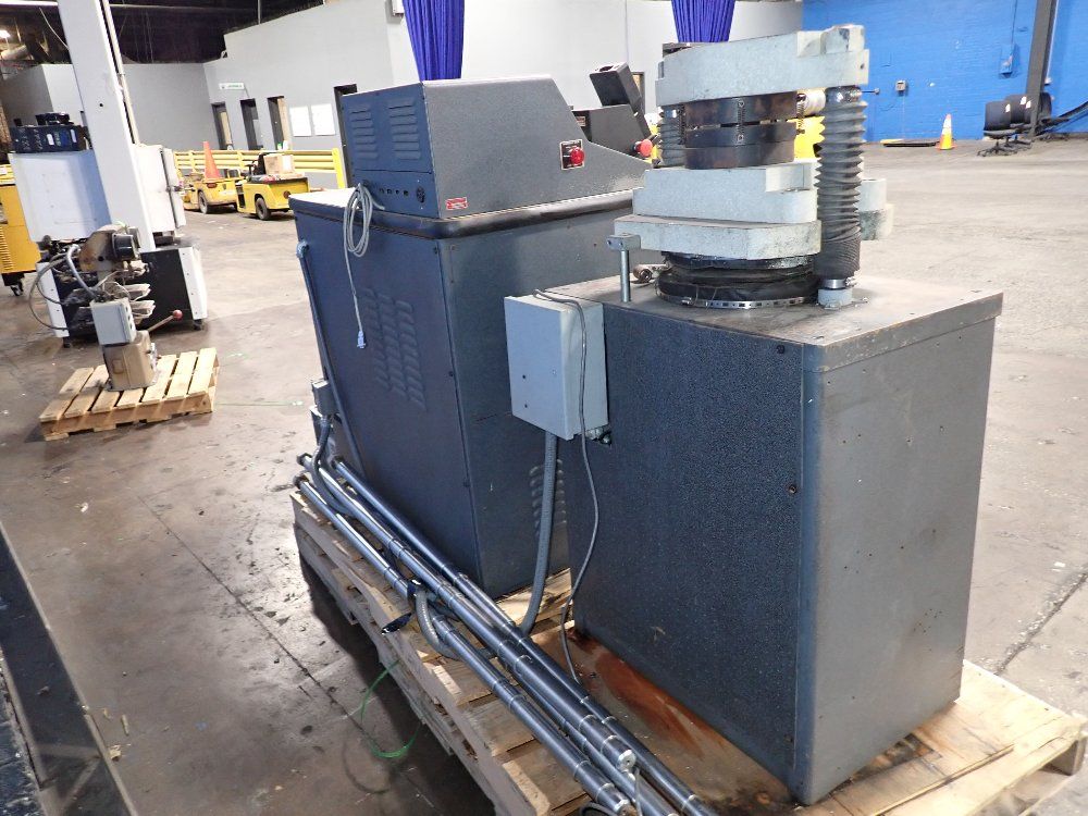 Tinius Olsen Tinius Olsen Testing Machine
