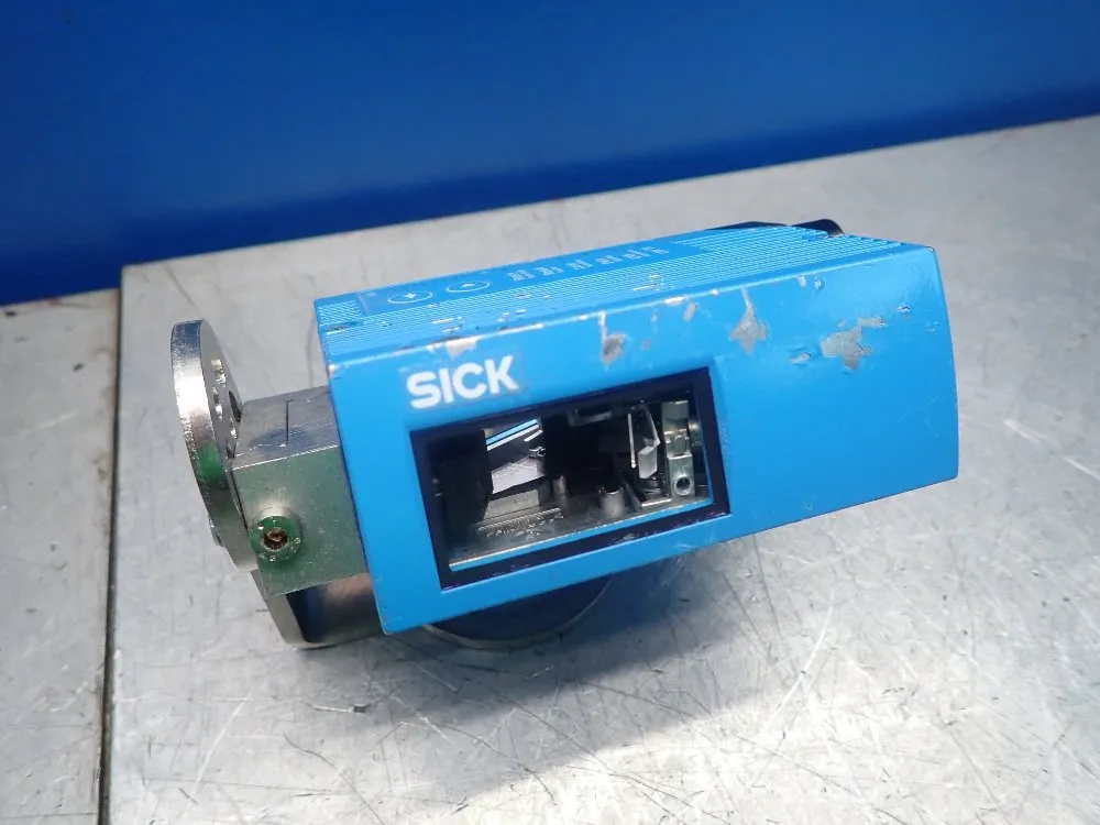 Sick Fixed Mount Barcode Scanner W/bracket. - Clv650-08300a
