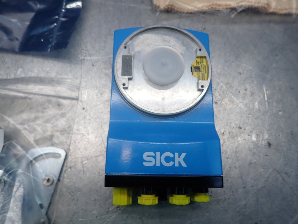 Sick 2,048 Px X 1,088 Px Image Based Code Reader W/lens - V2d652r-mcxxf6