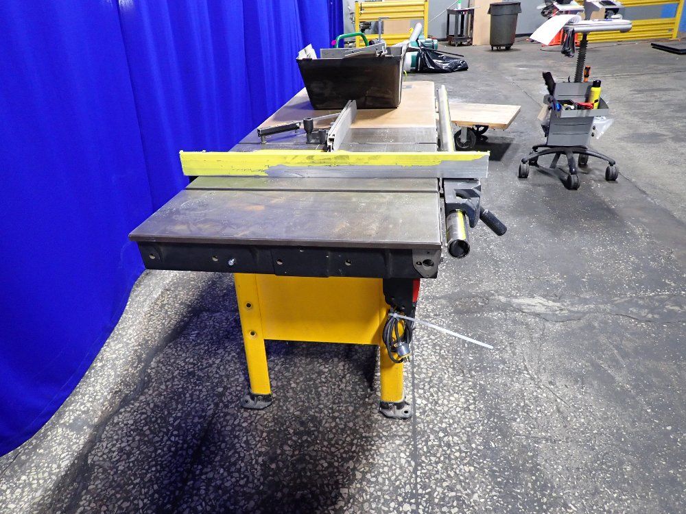 Dewalt Table Saw