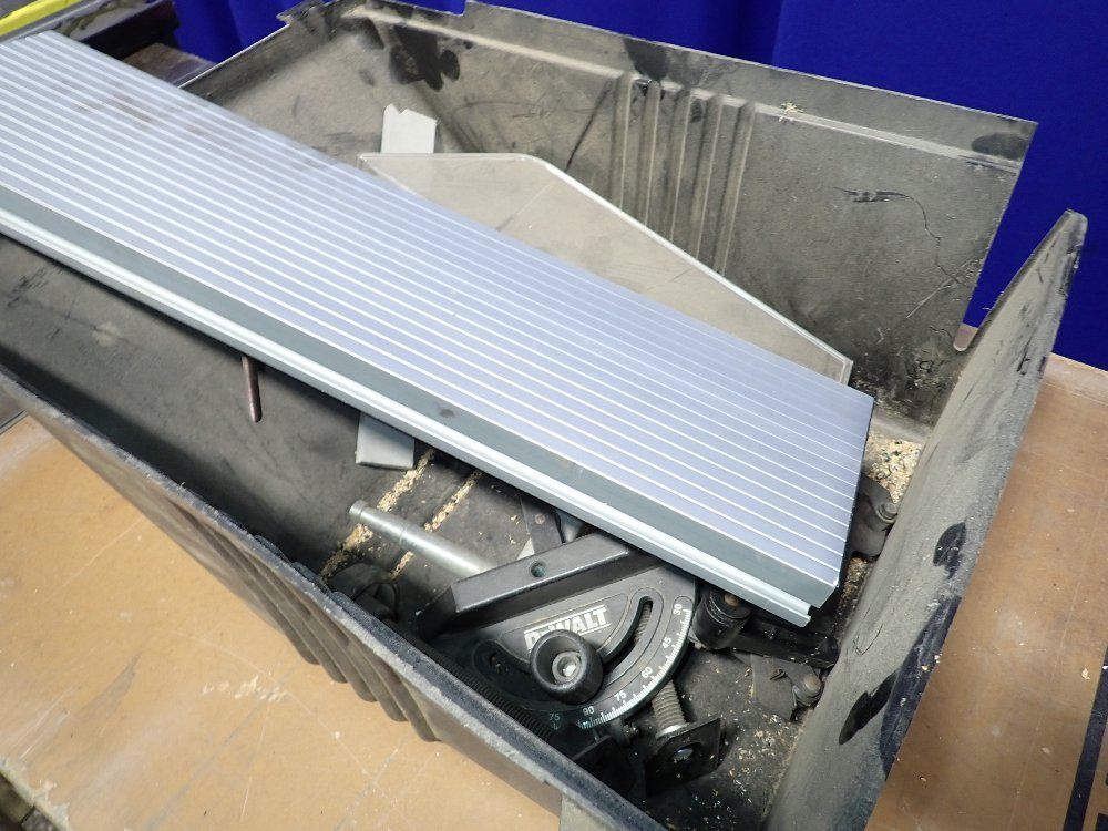 Dewalt Table Saw