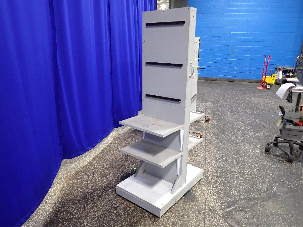  Storagedisplay Board
