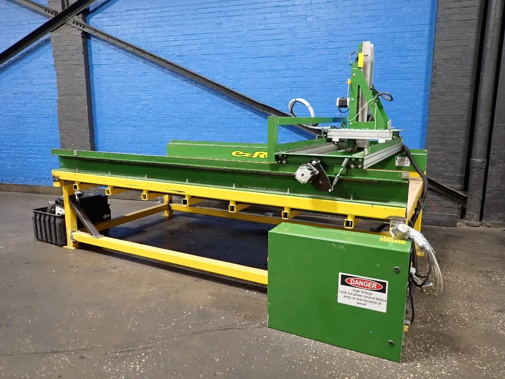 CNC ROUTER