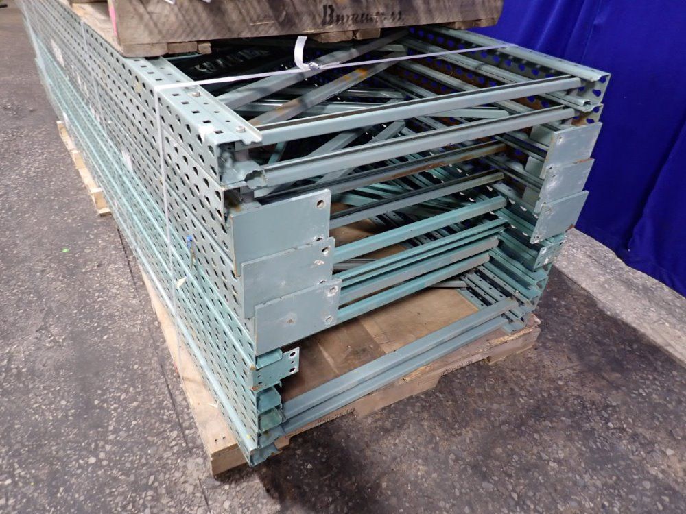 42" X 120" Pallet Racking W/wire Decking