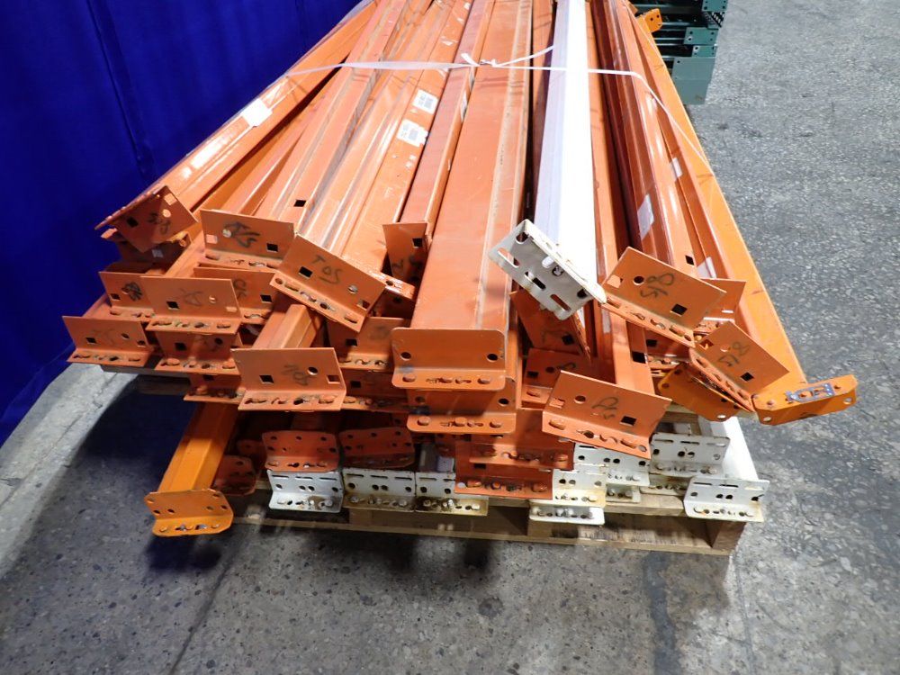 42" X 120" Pallet Racking W/wire Decking