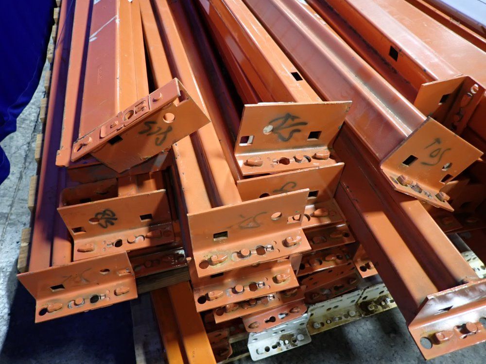 42" X 120" Pallet Racking W/wire Decking