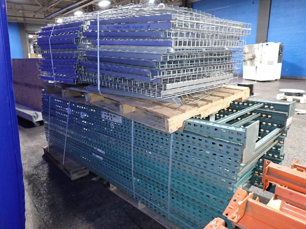 42" X 120" Pallet Racking W/wire Decking