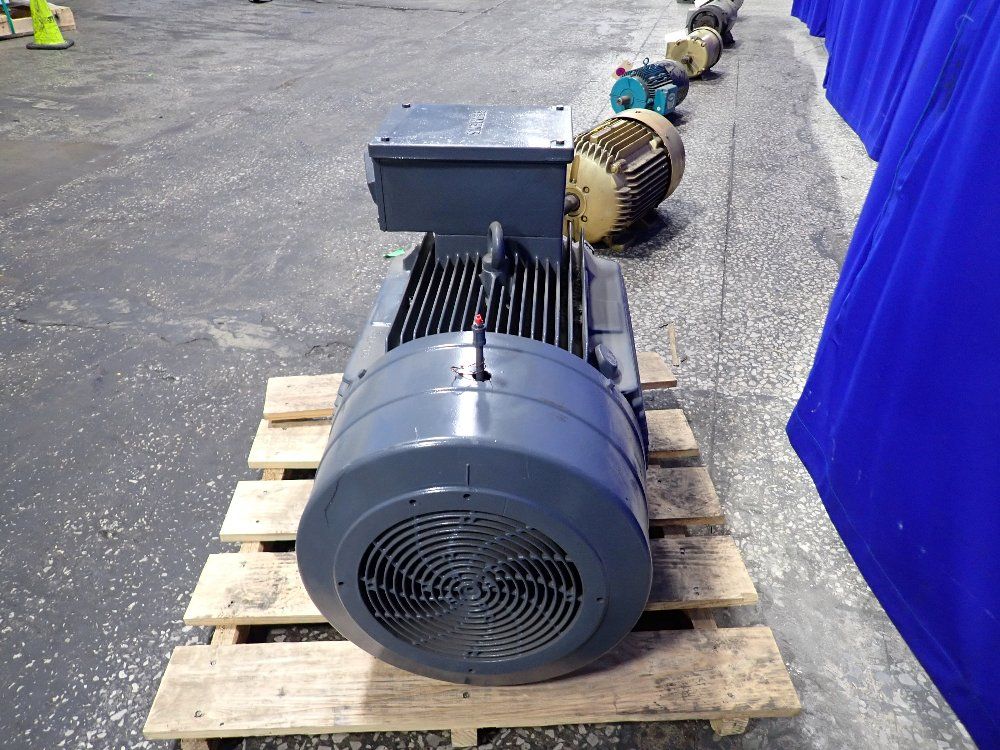 Siemens 55//62 Kw 55//62 Kw Motor - 1la6253-2ab60-z-250m