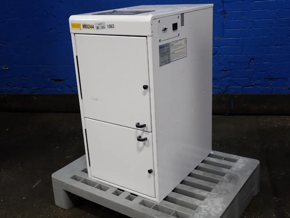 AIR CLEANER