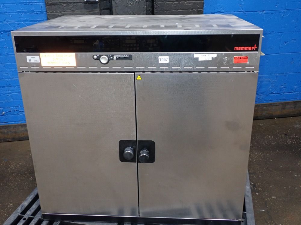 Memmert 572° F Une600 Electric Oven - Une600