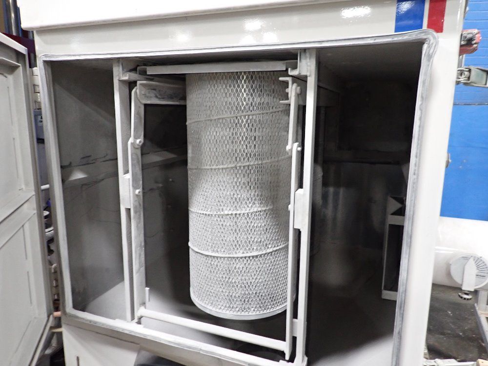 Guyson Corporation 30" X 28" X 53" Guyson Rxs-400 Blast Cabinet - Rxs-400