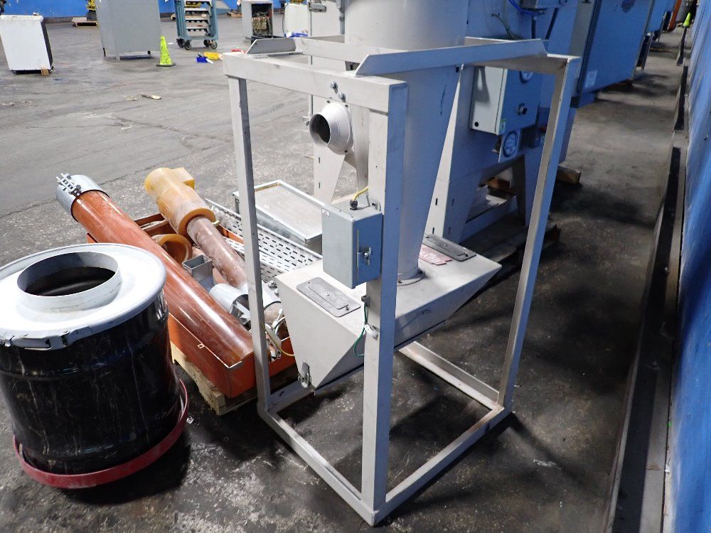 Guyson Corporation 30" X 28" X 53" Guyson Rxs-400 Blast Cabinet - Rxs-400