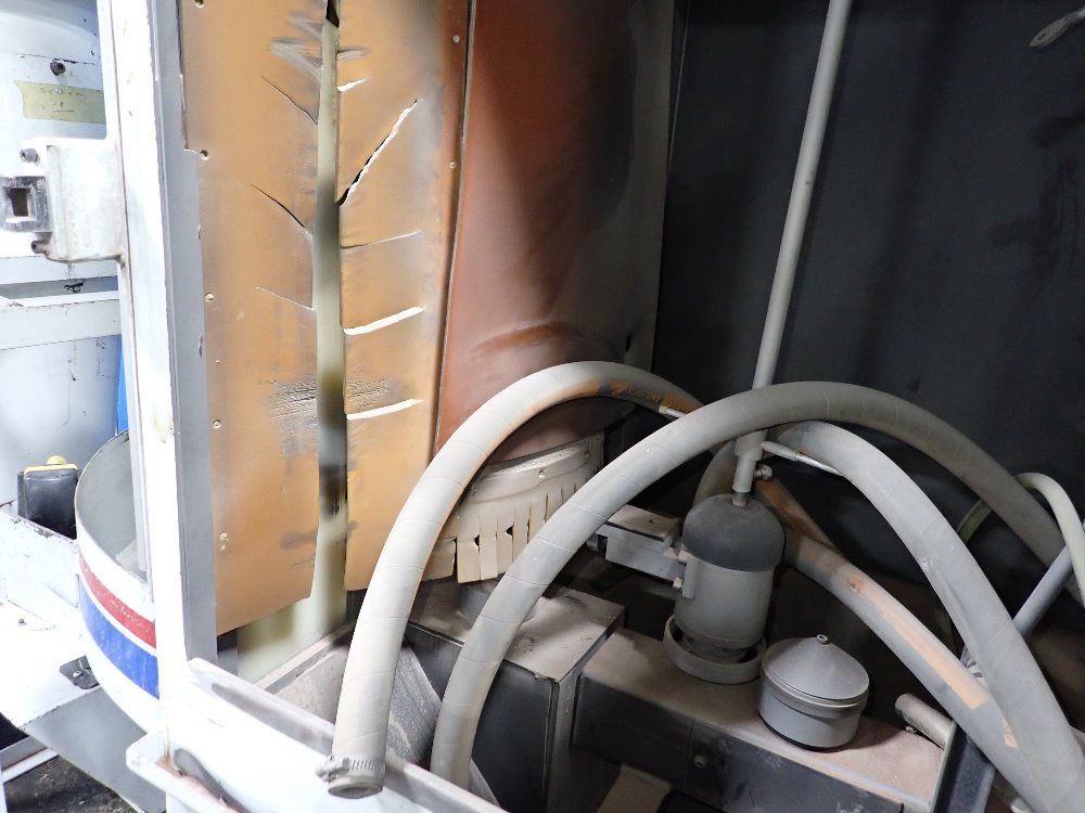 Guyson Corporation 30" X 28" X 53" Guyson Rxs-400 Blast Cabinet - Rxs-400