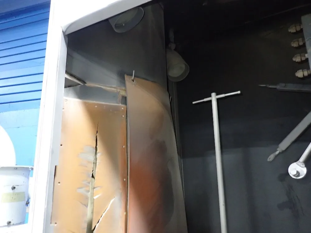 Guyson Corporation 30" X 28" X 53" Guyson Rxs-400 Blast Cabinet - Rxs-400