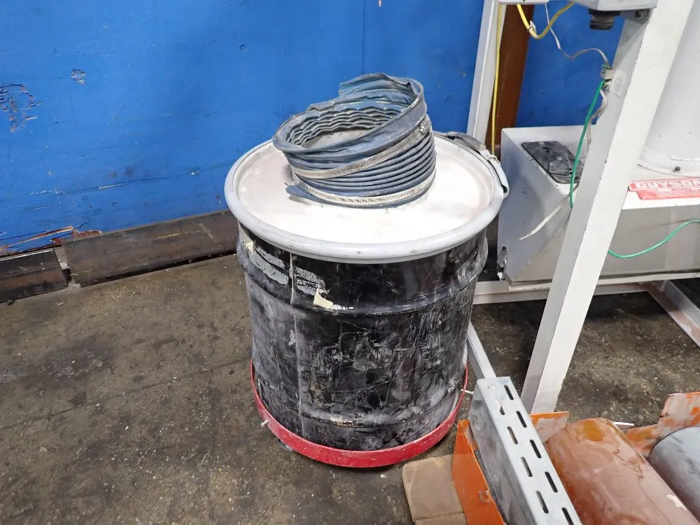 Guyson Corporation 30" X 28" X 53" Guyson Rxs-400 Blast Cabinet - Rxs-400