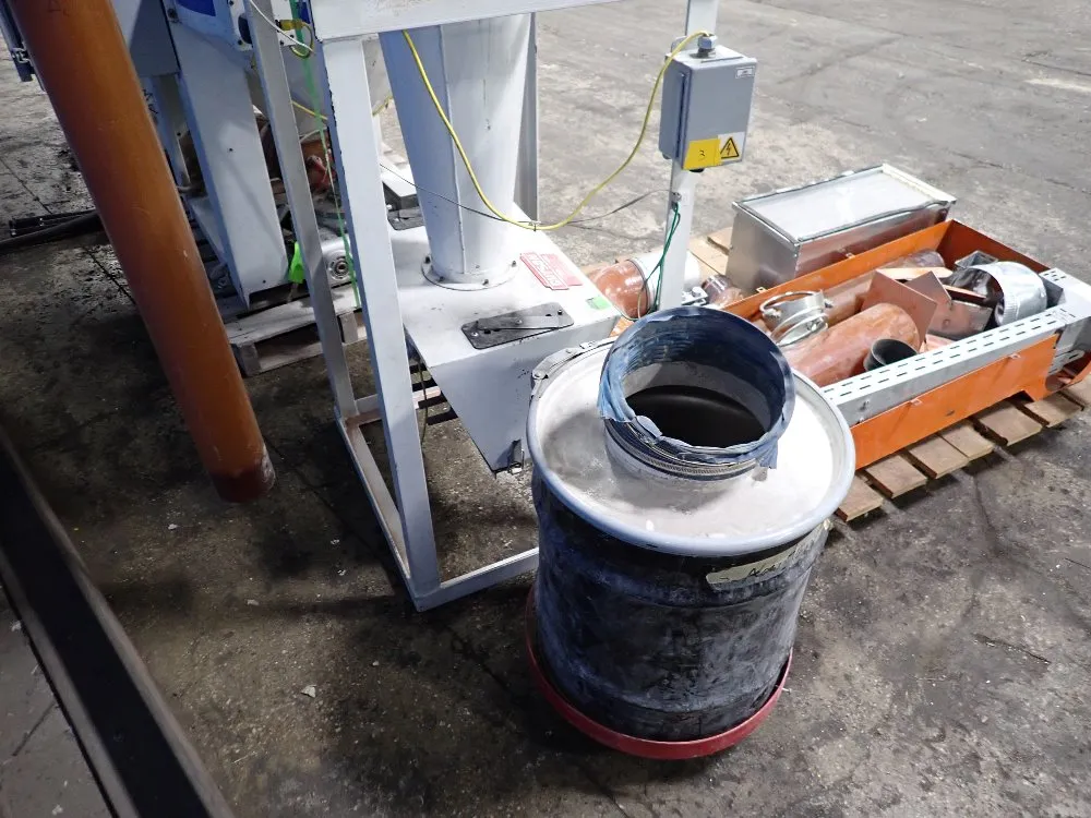 Guyson Corporation 30" X 28" X 53" Guyson Rxs-400 Blast Cabinet - Rxs-400