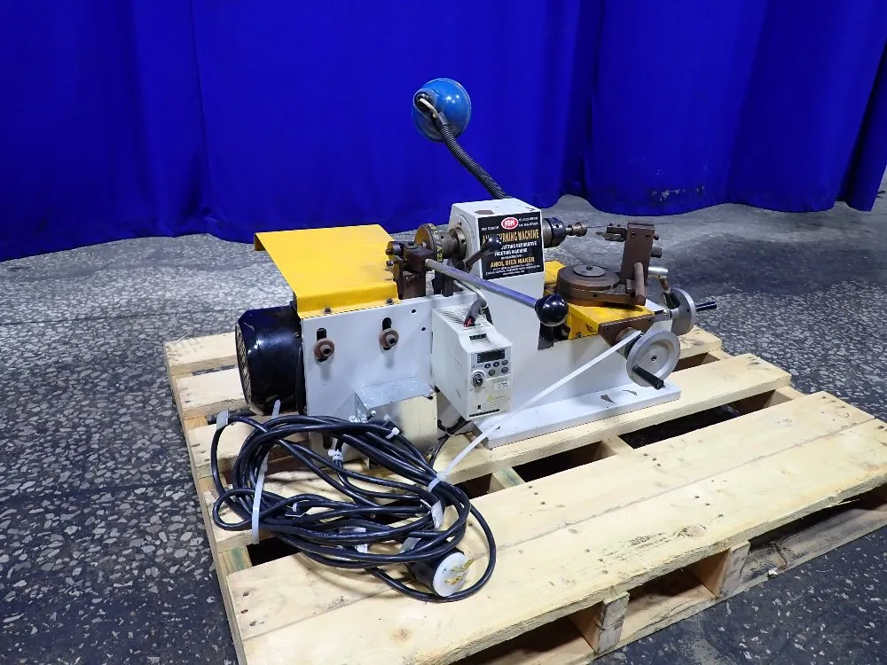 DIAMOND CUTTING DECORATIVE TURNING LATHE