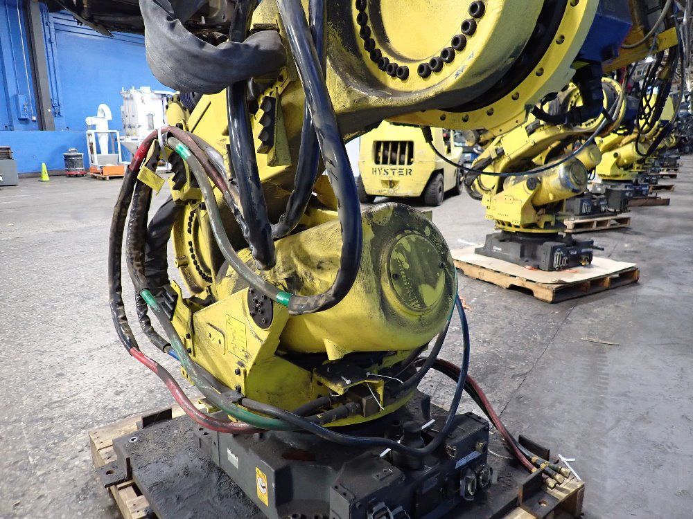Fanuc 2014 Fanuc R2000ib210f Robot