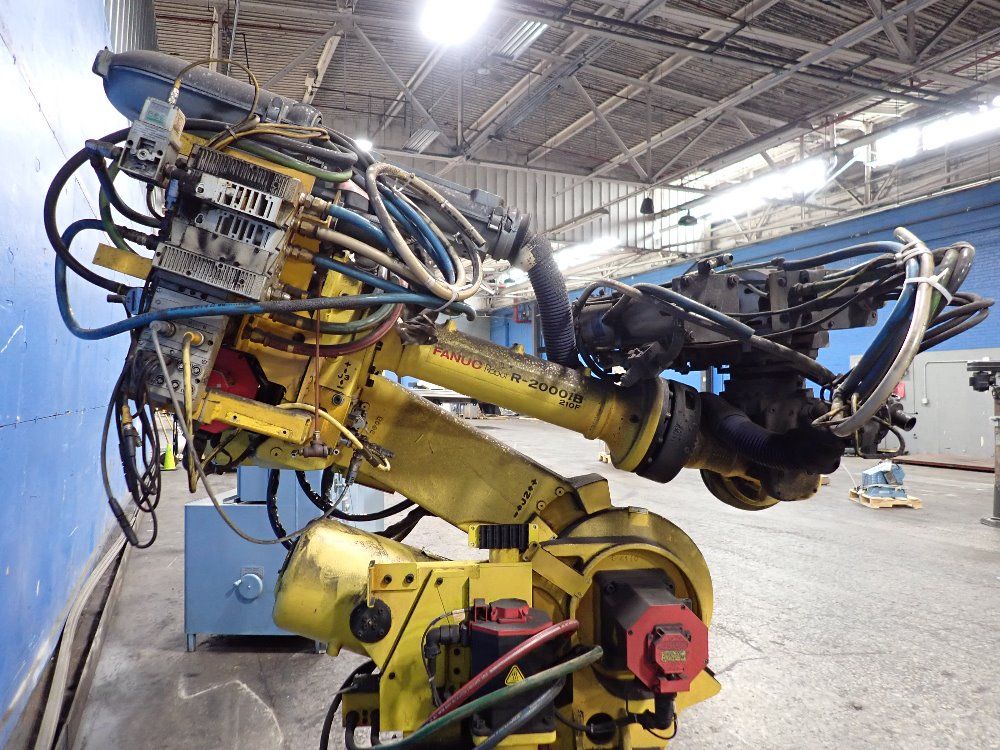 Fanuc 2014 Fanuc R2000ib210f Robot