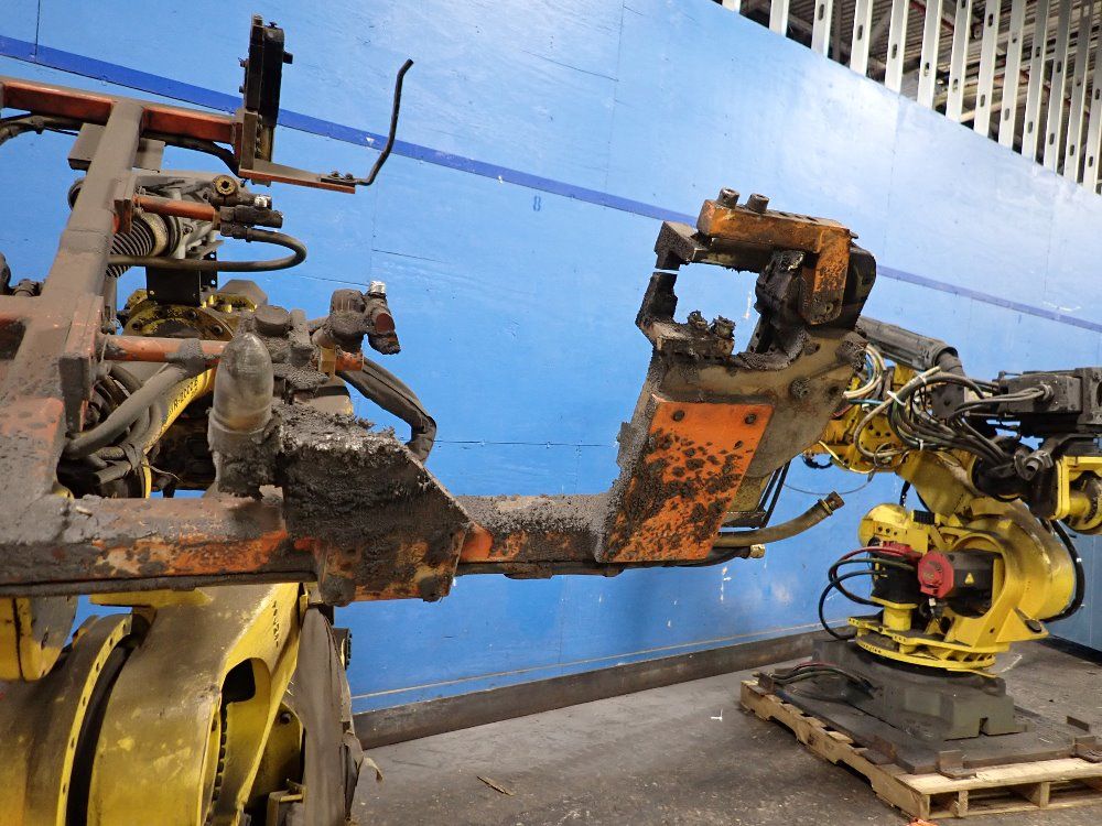 Fanuc 2011fanuc R2000ib210f Robot 