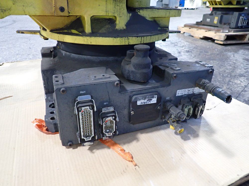 Fanuc 2011fanuc R2000ib210f Robot 