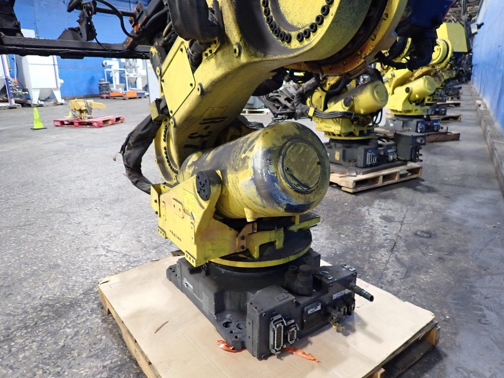 Fanuc 2011fanuc R2000ib210f Robot 