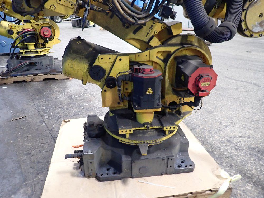 Fanuc 2011fanuc R2000ib210f Robot 