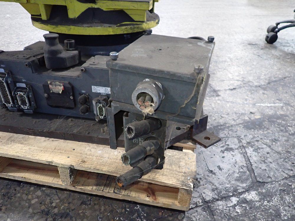 Fanuc 2012 Fanuc R2000ib210f Robot