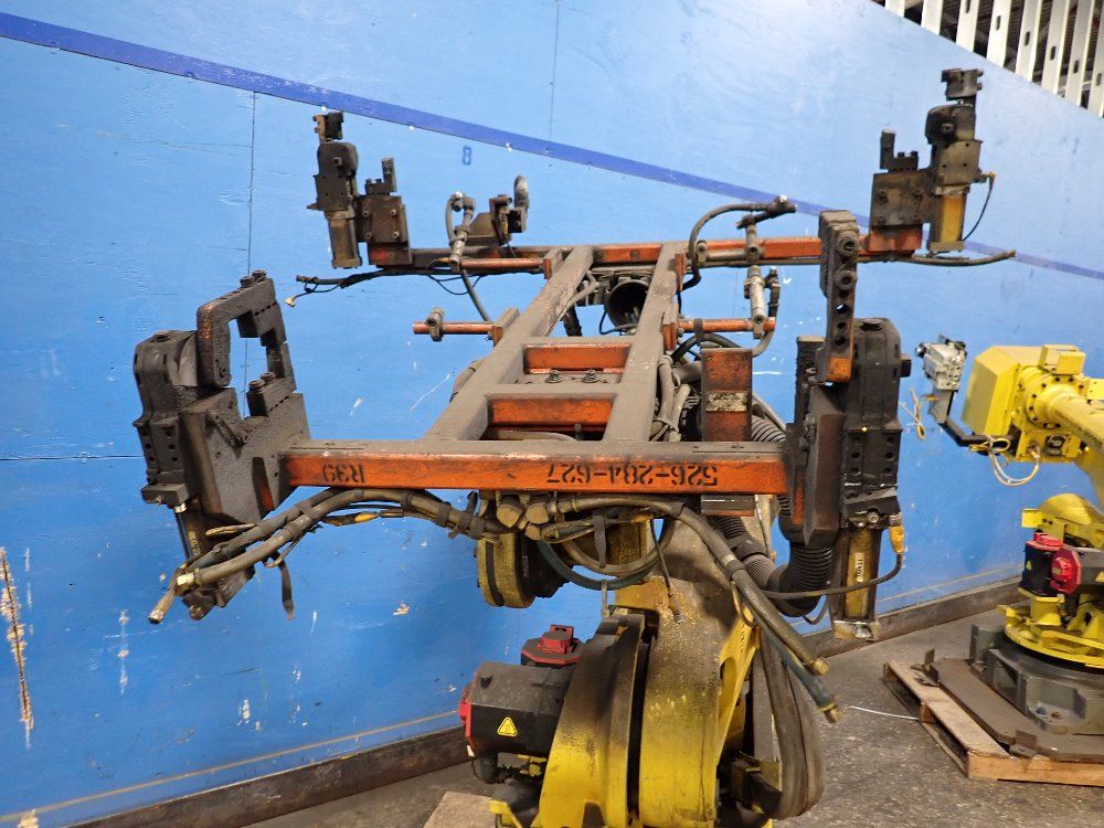 Fanuc 2011fanuc R2000ib210f Robot 