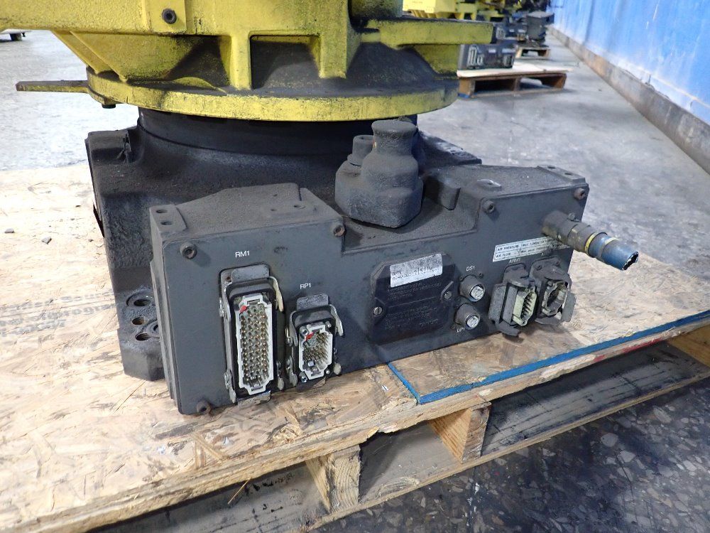 Fanuc 2011fanuc R2000ib210f Robot 