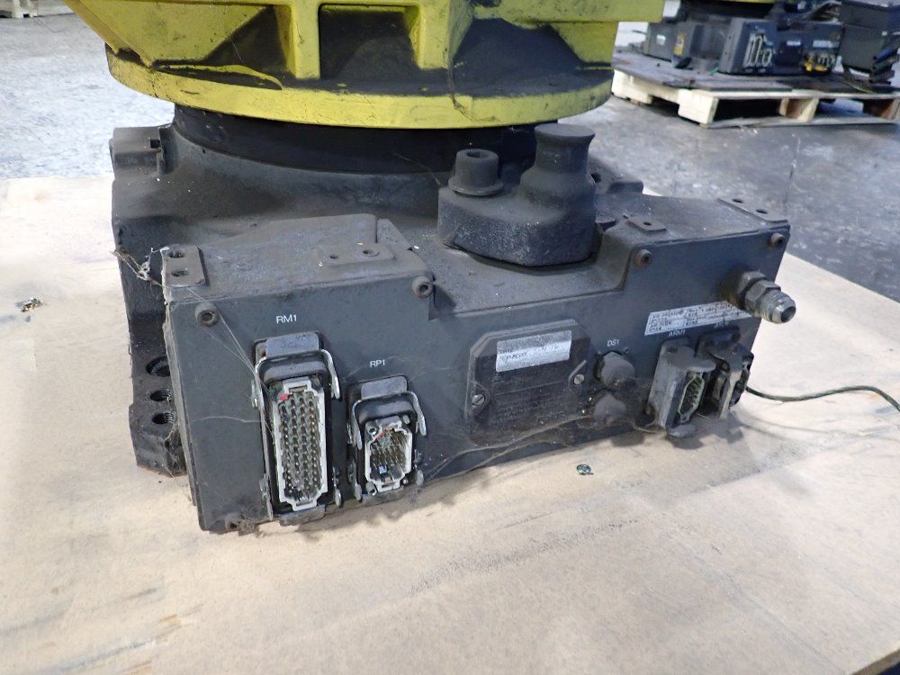 Fanuc 2012 Fanuc R2000ib210f Robot
