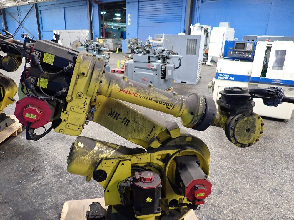 Fanuc 2012 Fanuc R2000ib210f Robot