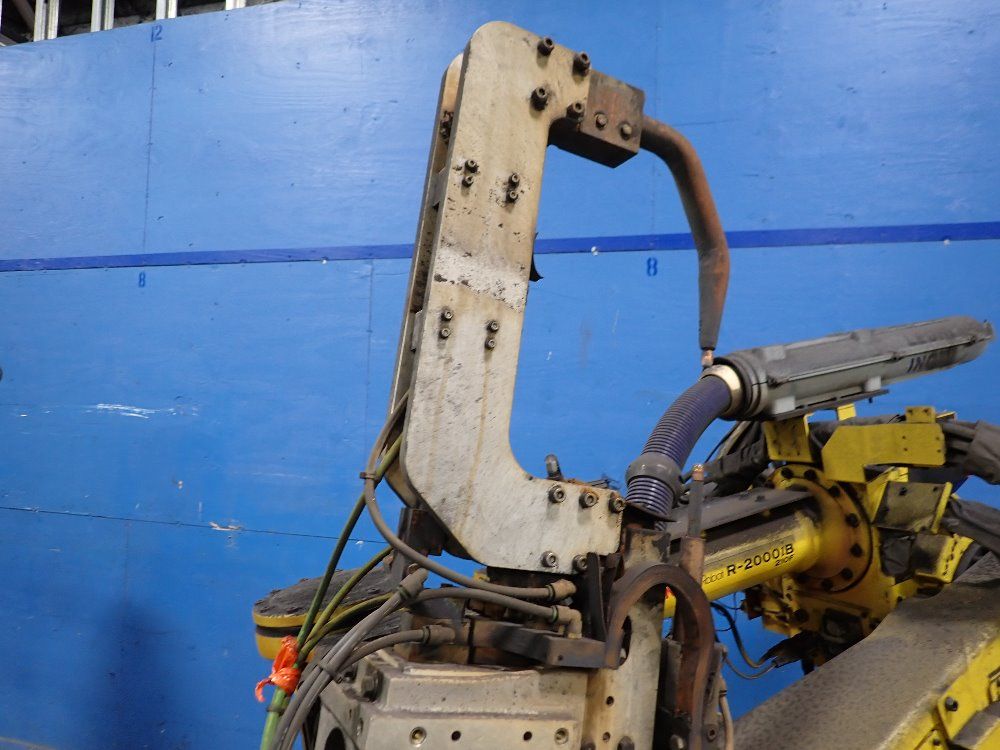 Fanuc 2011fanuc R2000ib210f Robot 