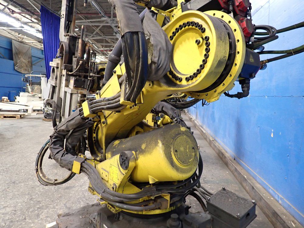 Fanuc 2011fanuc R2000ib210f Robot 