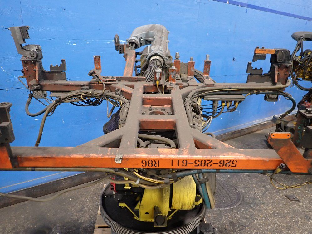 Fanuc 2011fanuc R2000ib210f Robot 
