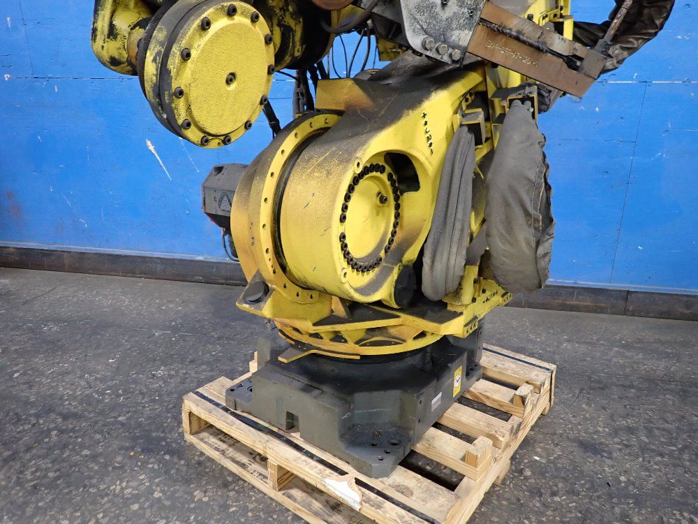 Fanuc 2011fanuc R2000ib210f Robot 