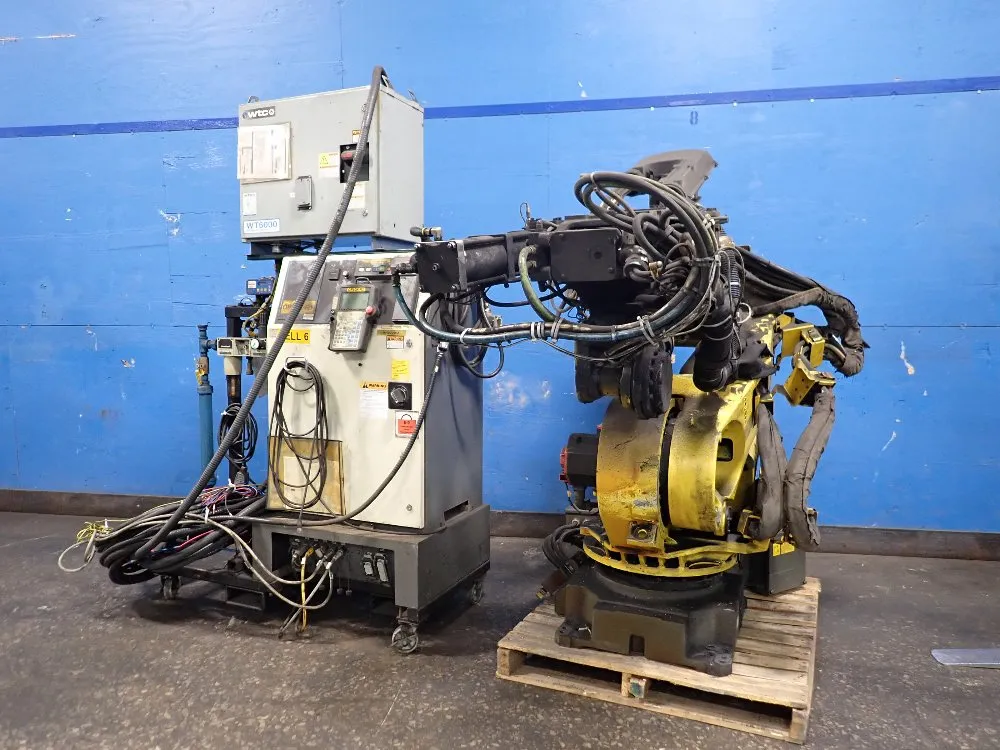 2003 FANUC R-2000IA/165F ROBOT