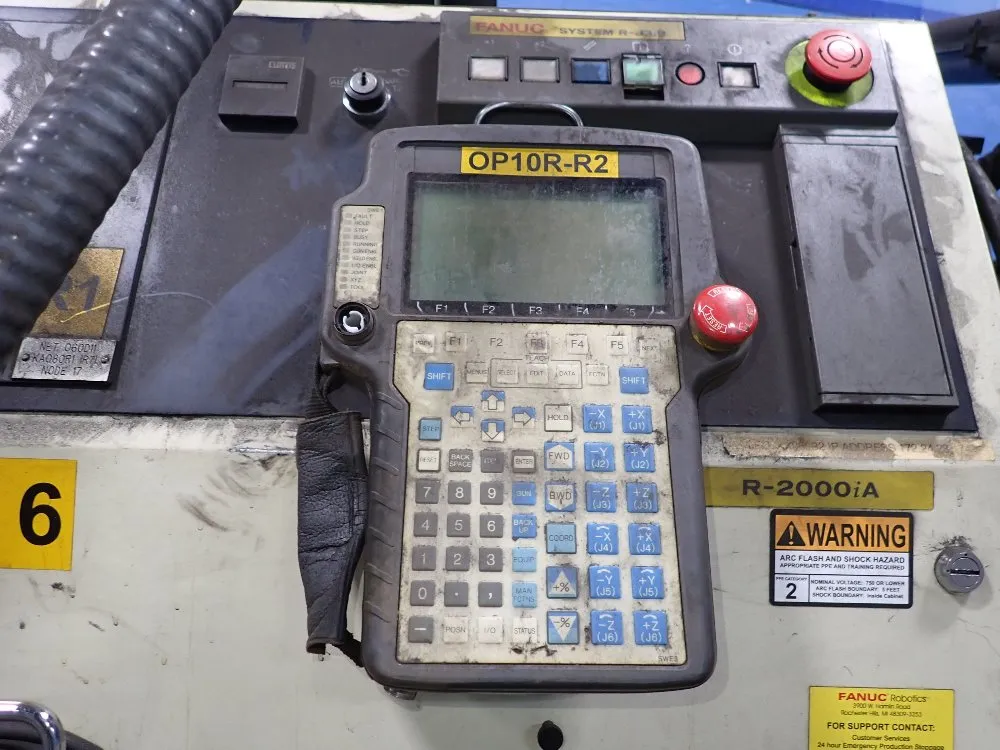 Fanuc 2003 Fanuc R2000ia165f Robot