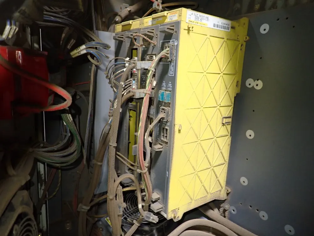 Fanuc 2003 Fanuc R2000ia165f Robot