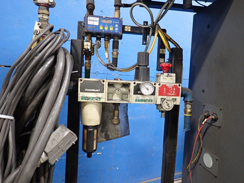 Fanuc 2003 Fanuc R2000ia165f Robot