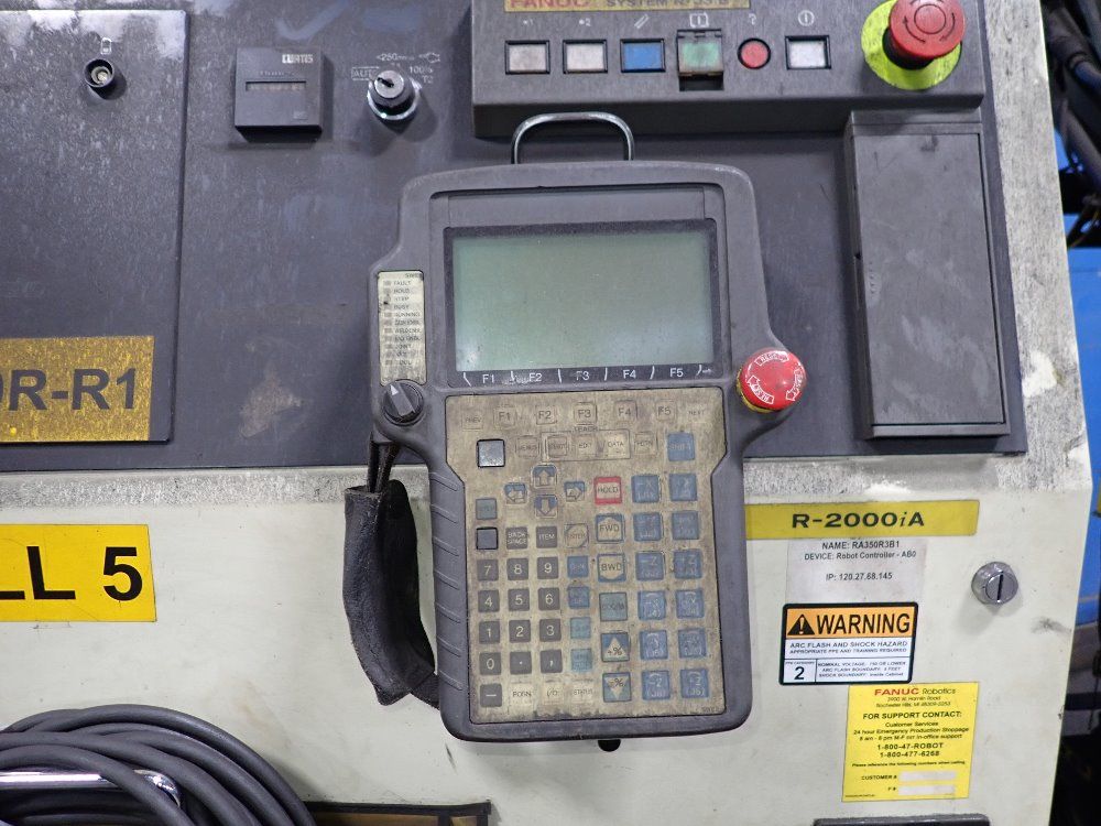 Fanuc 2003 Fanuc R2000ia165f Robot