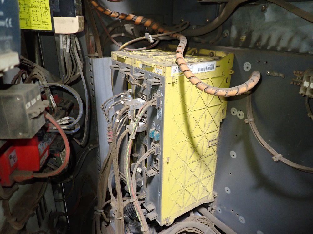 Fanuc 2003 Fanuc R2000ia165f Robot