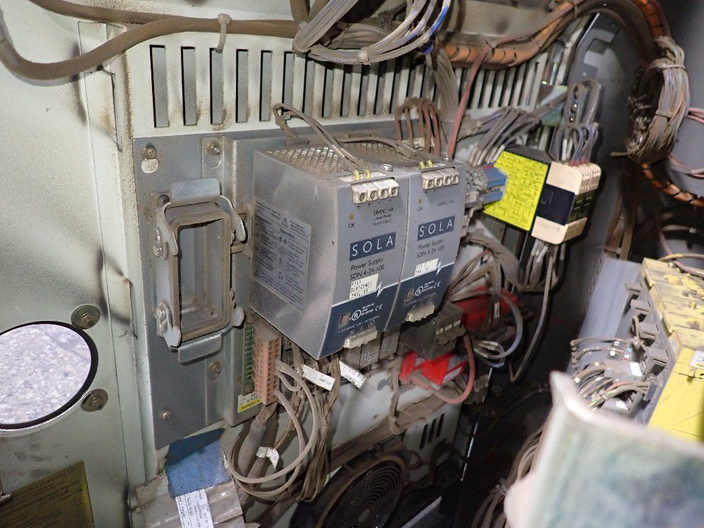 Fanuc 2003 Fanuc R2000ia165f Robot