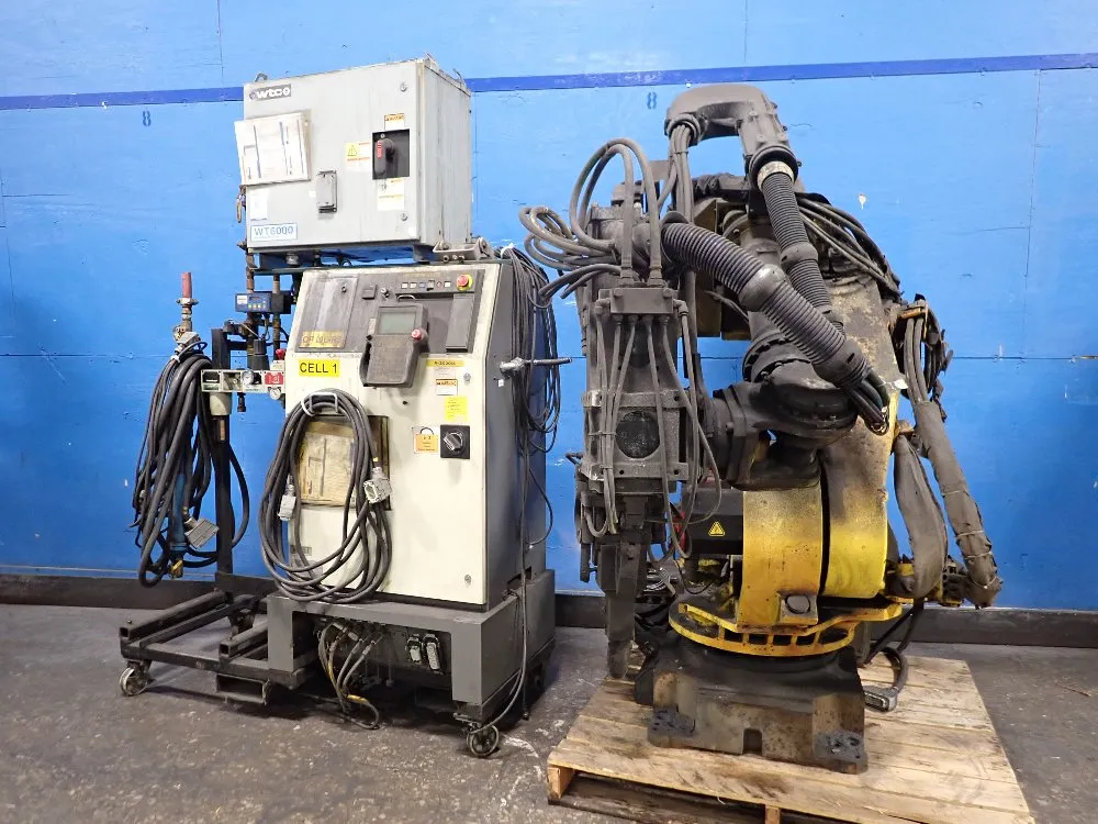 2003 FANUC R-2000IA/165F ROBOT