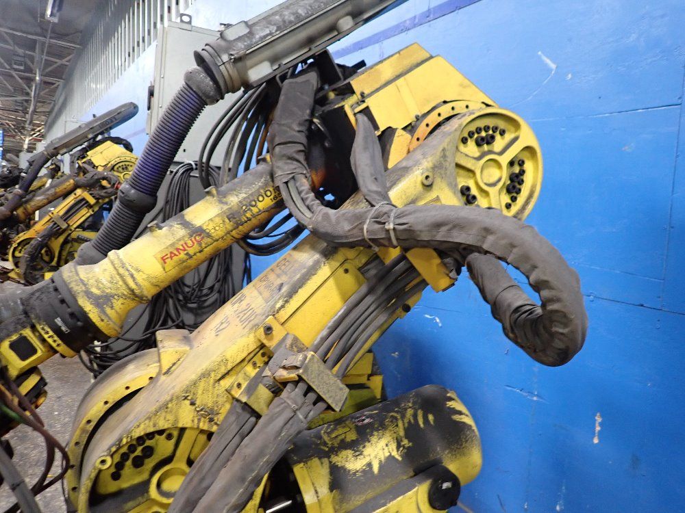 Fanuc 2003 Fanuc R2000ia165f Robot