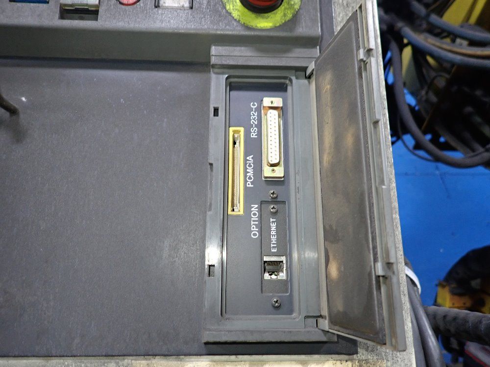 Fanuc 2003 Fanuc R2000ia165f Robot